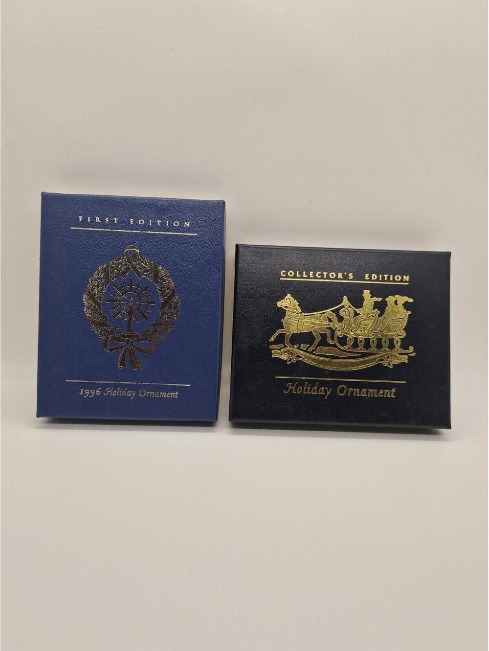 2 Collections Editions Ornaments Hiv And Sleigh